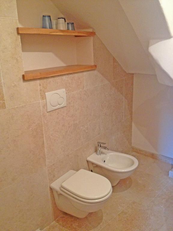 Stone House Apartments ブルトニグラ エクステリア 写真